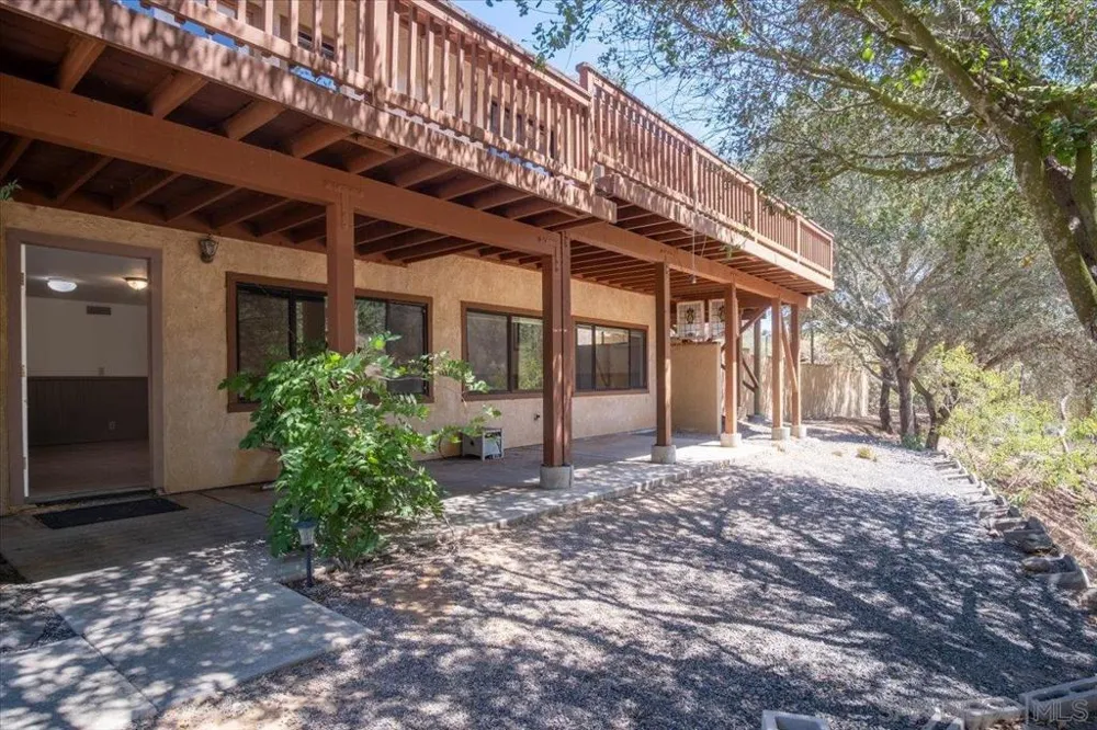 20455 FORTUNA DEL SUR Escondido, CA 92029