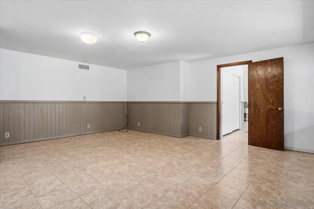 20455 FORTUNA DEL SUR Escondido, CA 92029