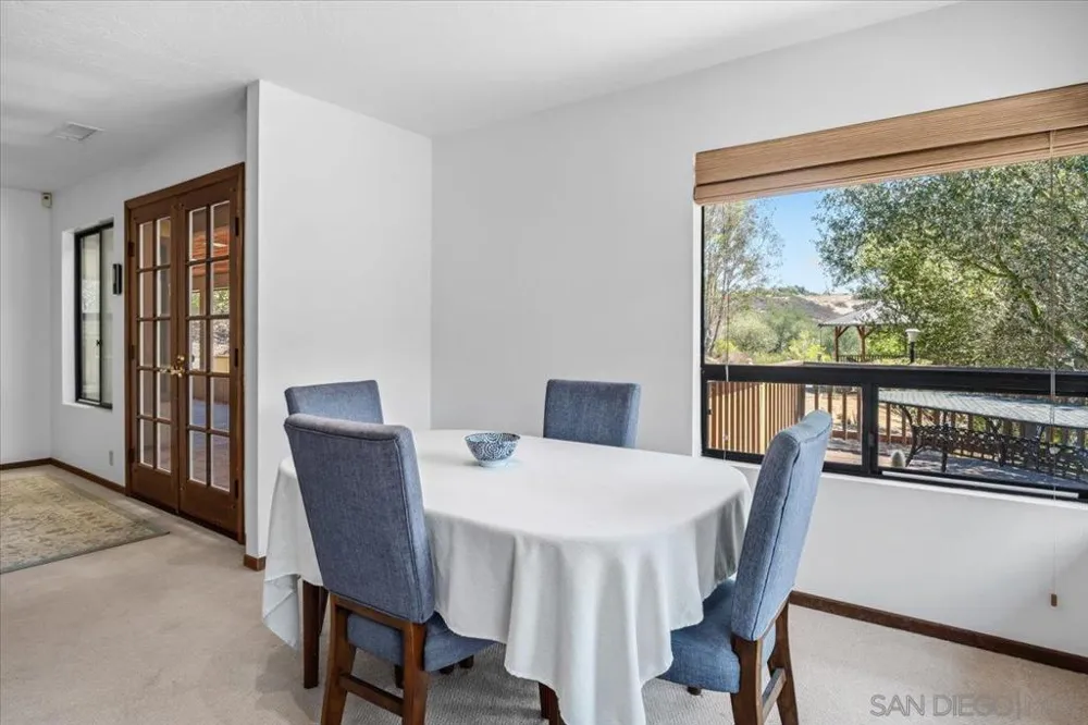 20455 FORTUNA DEL SUR Escondido, CA 92029