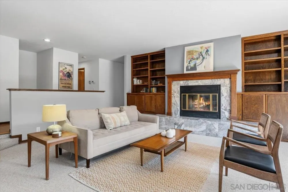 20455 FORTUNA DEL SUR Escondido, CA 92029