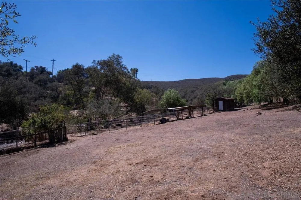 20455 FORTUNA DEL SUR Escondido, CA 92029