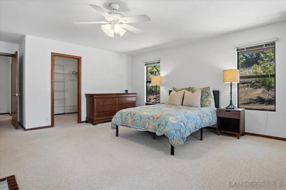 20455 FORTUNA DEL SUR Escondido, CA 92029