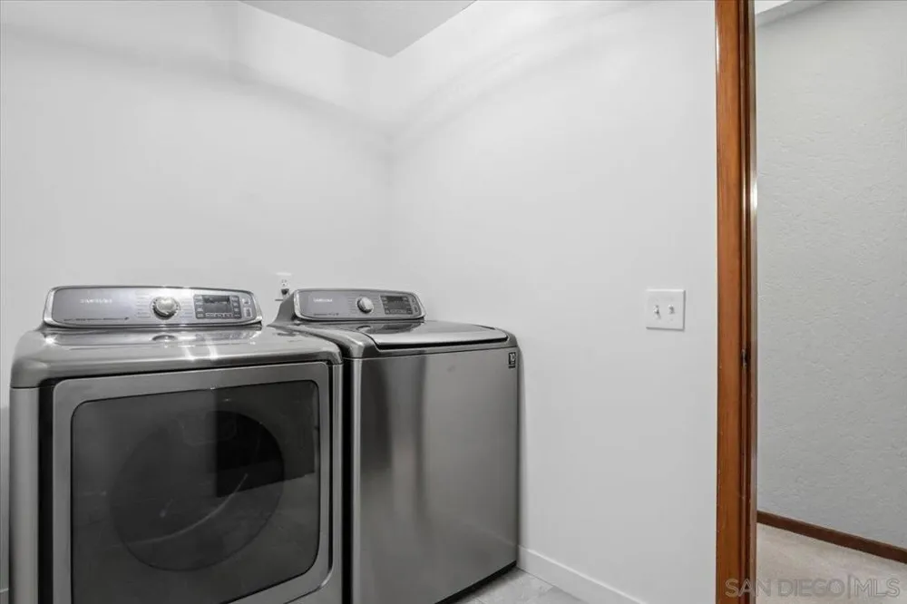 20455 FORTUNA DEL SUR Escondido, CA 92029
