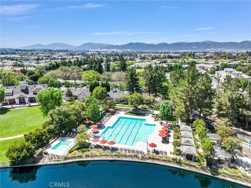 40274 Rosewell Court Temecula, CA 92591