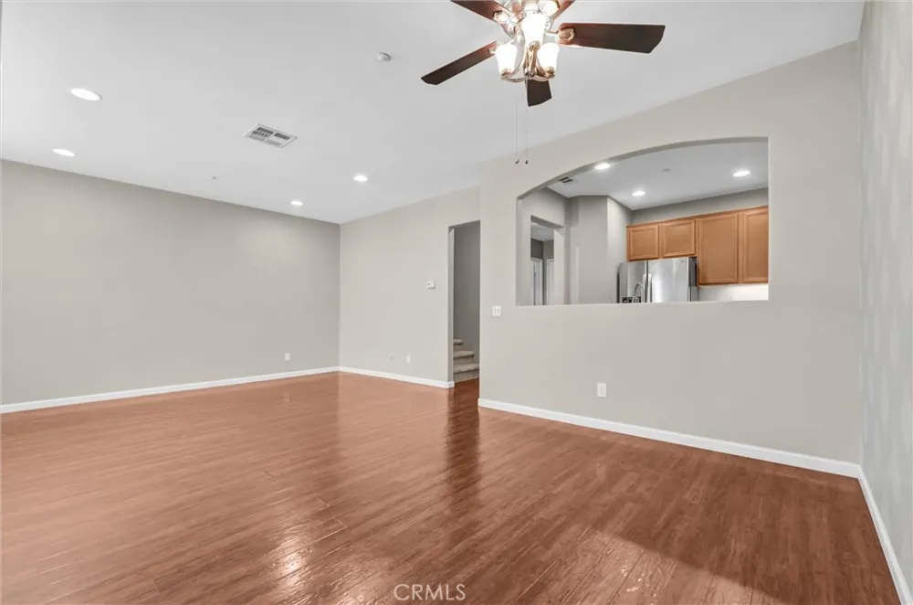 40274 Rosewell Court Temecula, CA 92591