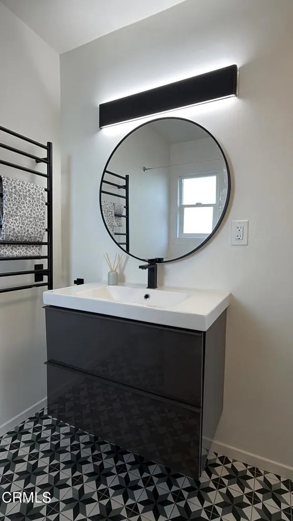 4935 Coral Way Oxnard, CA 93035
