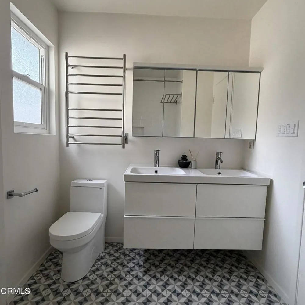 4935 Coral Way Oxnard, CA 93035