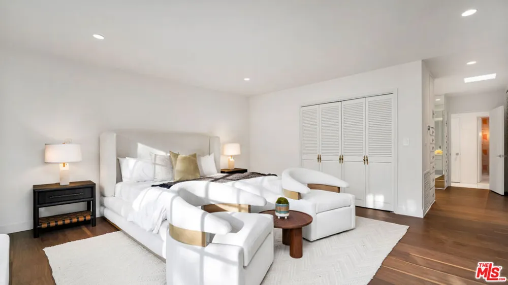 1163 Angelo Drive Beverly Hills, CA 90210