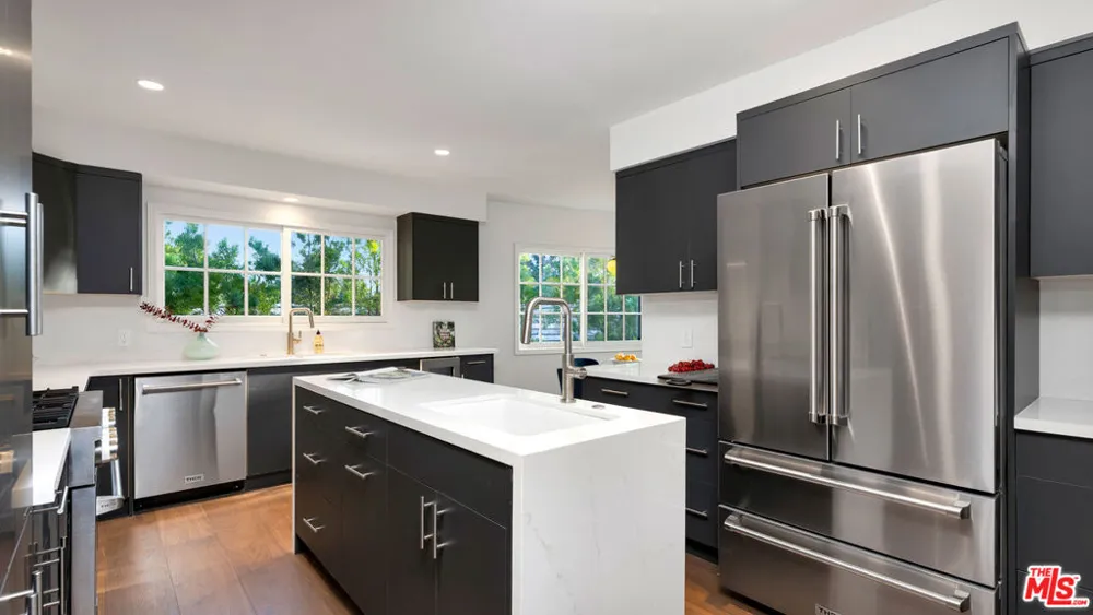 1163 Angelo Drive Beverly Hills, CA 90210
