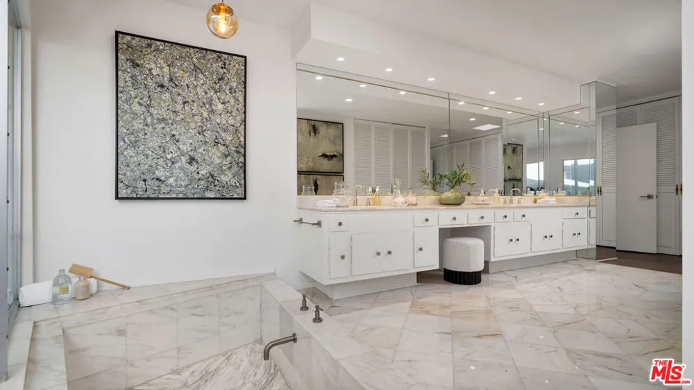 1163 Angelo Drive Beverly Hills, CA 90210