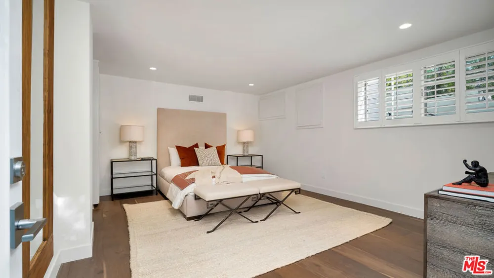 1163 Angelo Drive Beverly Hills, CA 90210