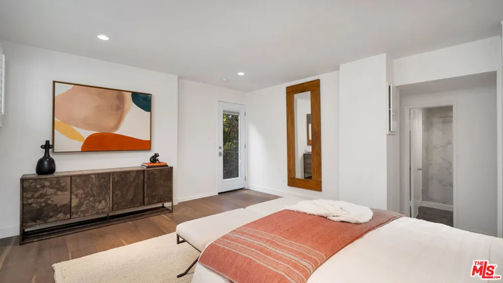 1163 Angelo Drive Beverly Hills, CA 90210
