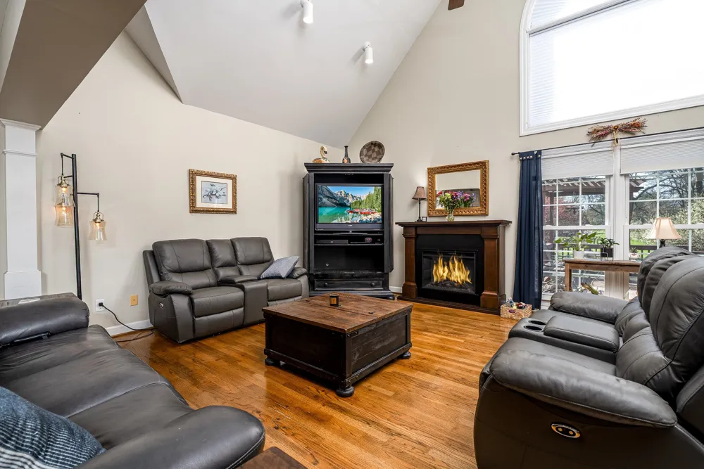 6521 Breckenridge Cv Columbia, TN 38401