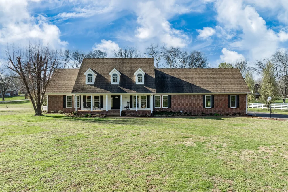 6521 Breckenridge Cv Columbia, TN 38401