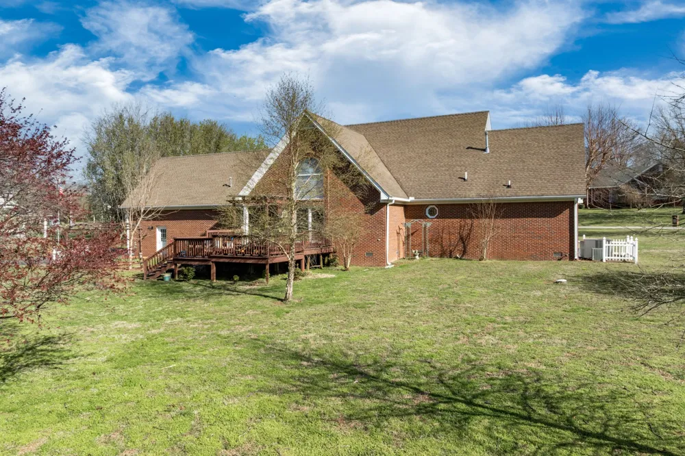 6521 Breckenridge Cv Columbia, TN 38401