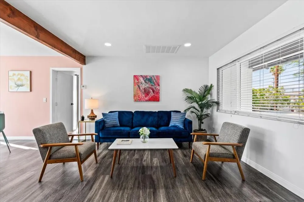 359 W Bon Air Drive Palm Springs, CA 92262