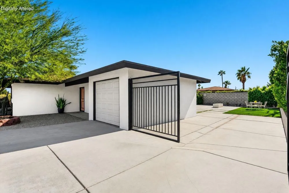 359 W Bon Air Drive Palm Springs, CA 92262