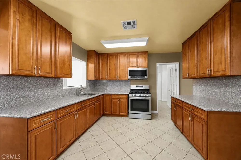 334 E Juanita Avenue San Dimas, CA 91773