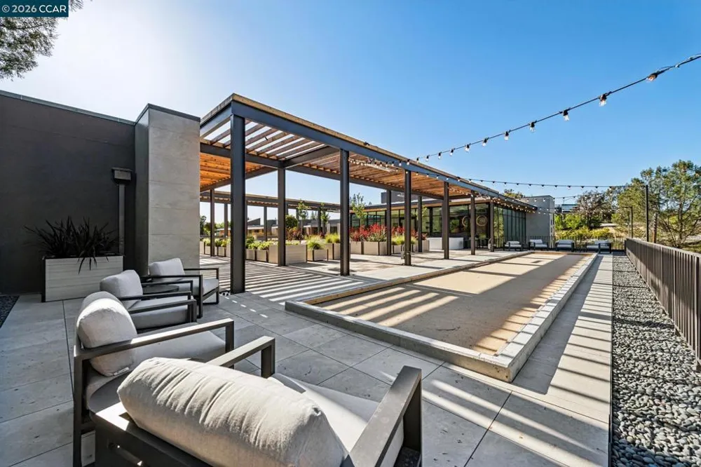 375 W El Pintado Rd #317 Danville, CA 94526