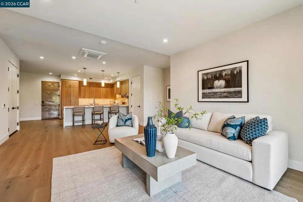 375 W El Pintado Rd #317 Danville, CA 94526