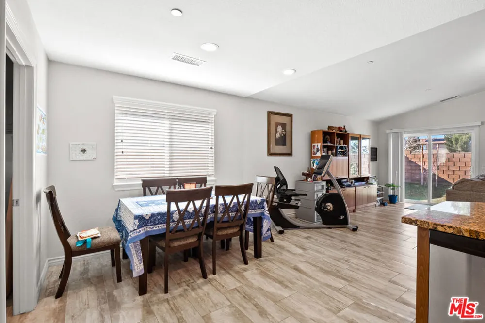 43941 59th Street Lancaster, CA 93536