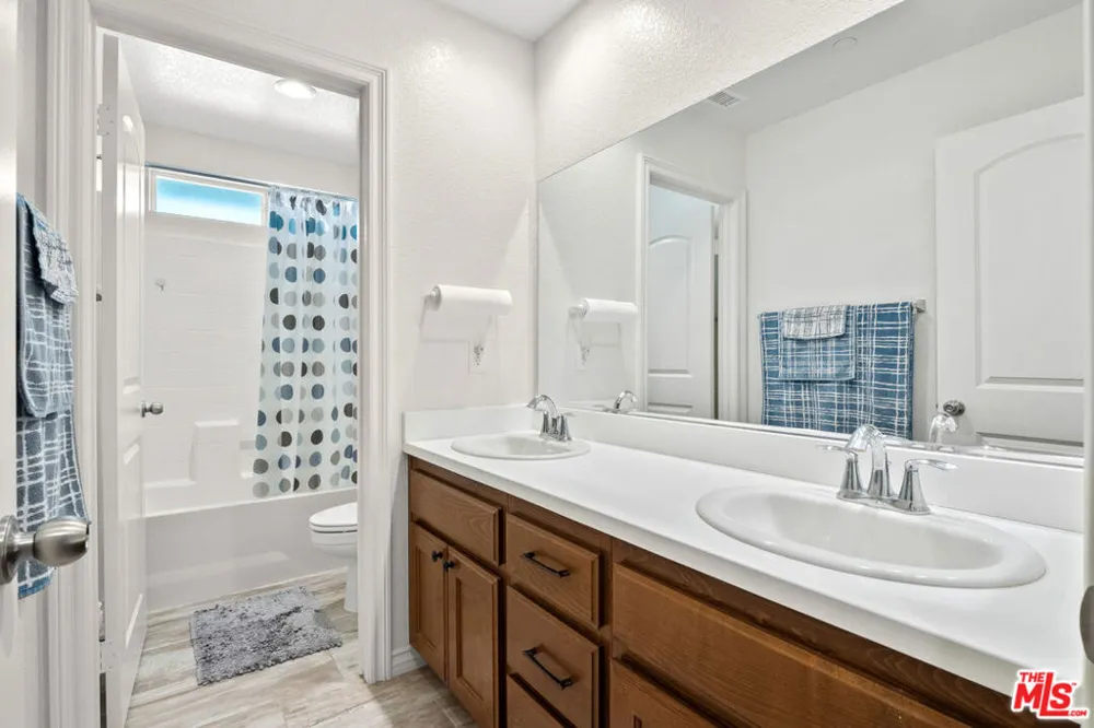 43941 59th Street Lancaster, CA 93536