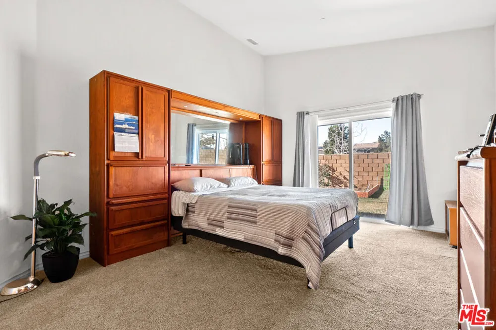 43941 59th Street Lancaster, CA 93536