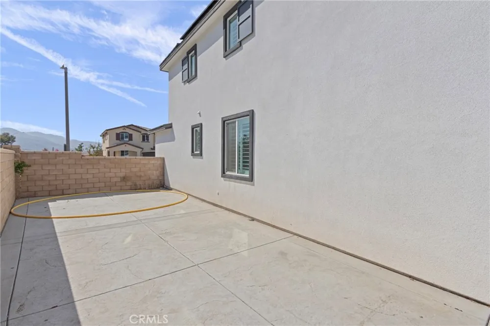 19154 River Rock Ct Lake Elsinore, CA 92532