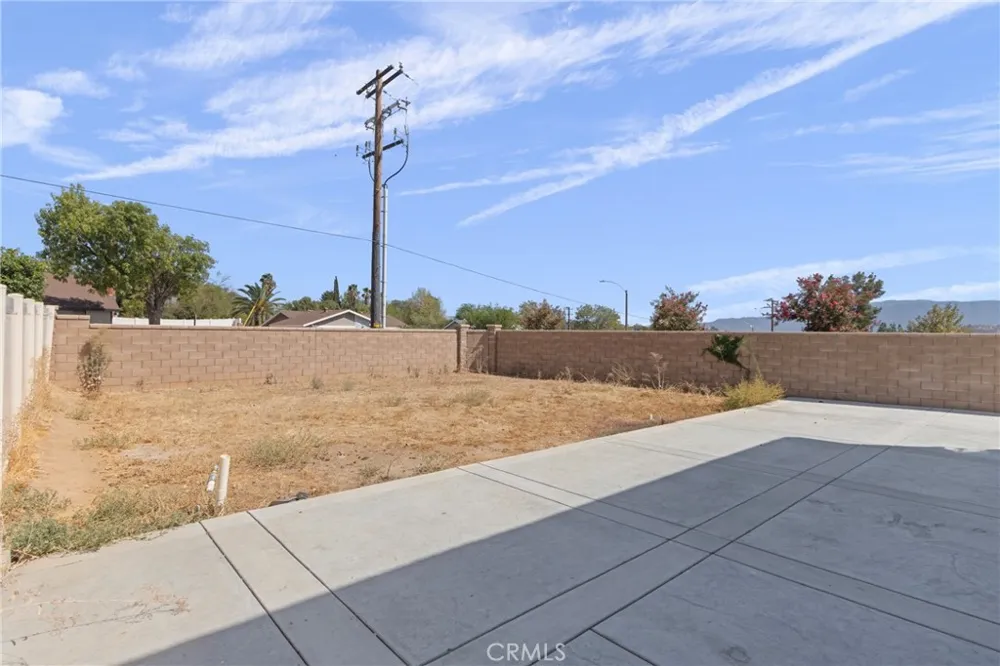 19154 River Rock Ct Lake Elsinore, CA 92532