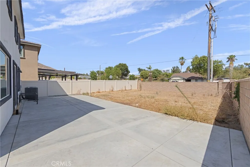 19154 River Rock Ct Lake Elsinore, CA 92532