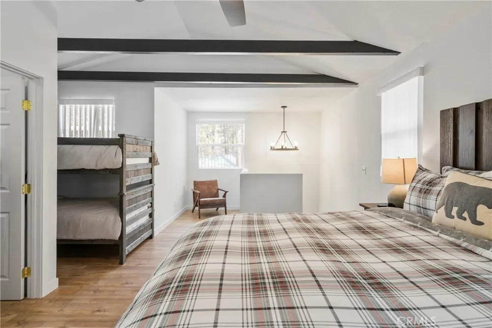 606 Merced Big Bear Lake, CA 92315