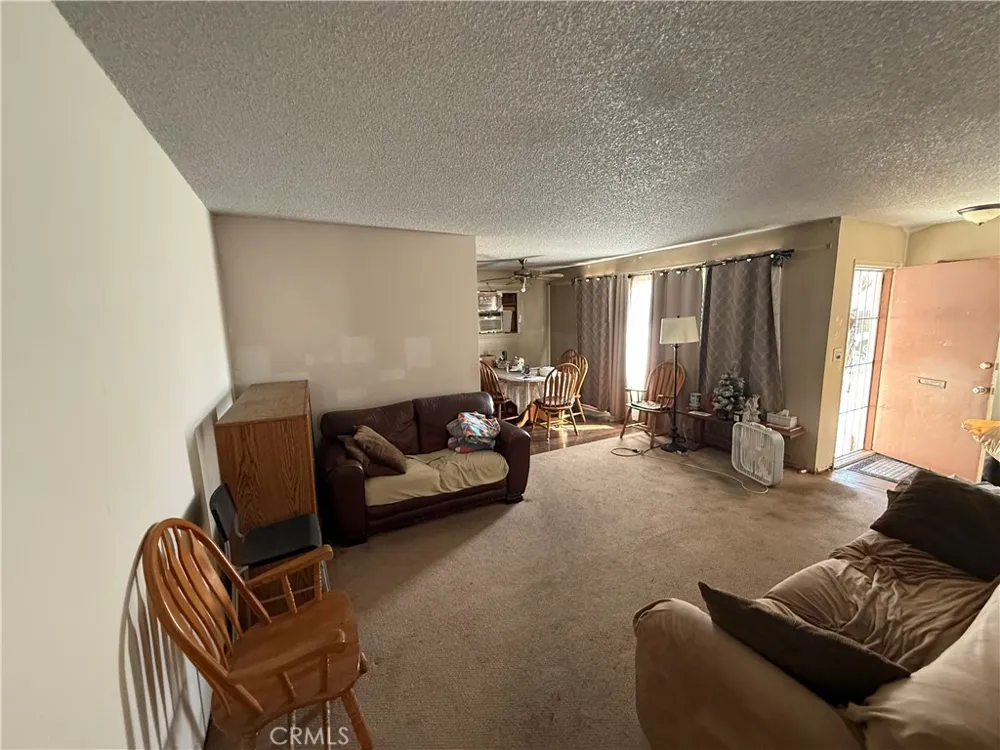 709 S Susanna West Covina, CA 91790