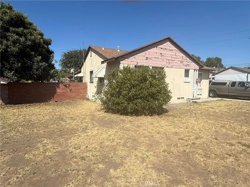 709 S Susanna West Covina, CA 91790