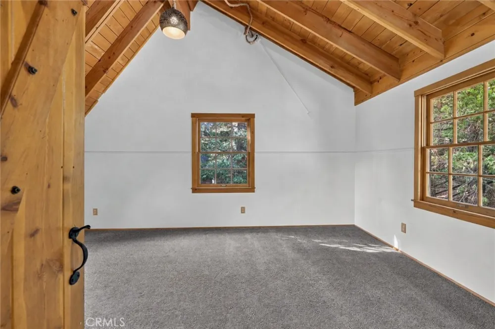 349 Golf Course Lake Arrowhead, CA 92352