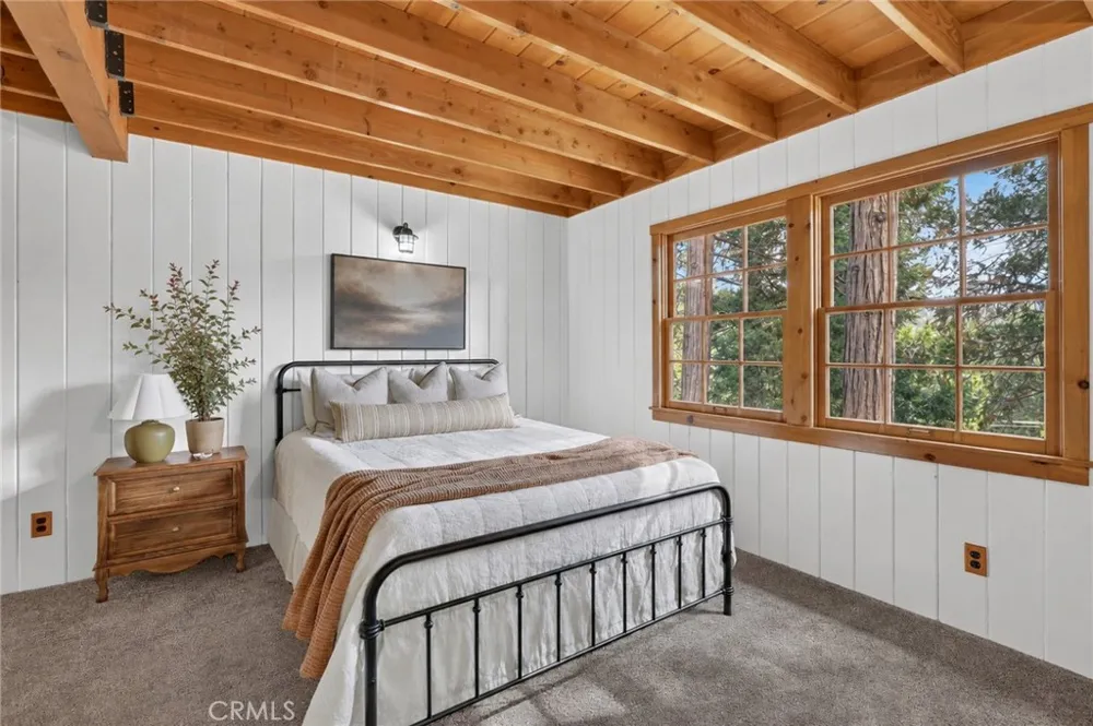 349 Golf Course Lake Arrowhead, CA 92352