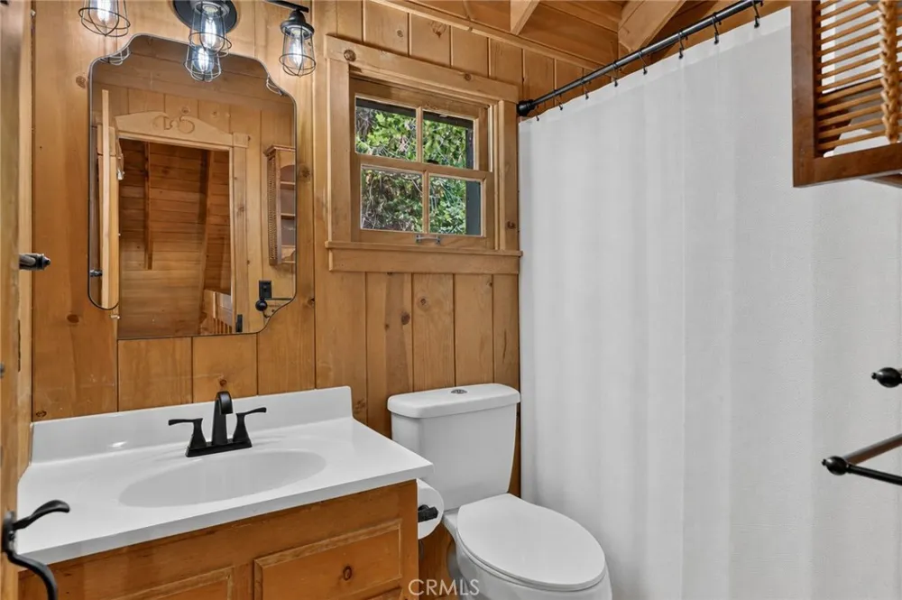 349 Golf Course Lake Arrowhead, CA 92352