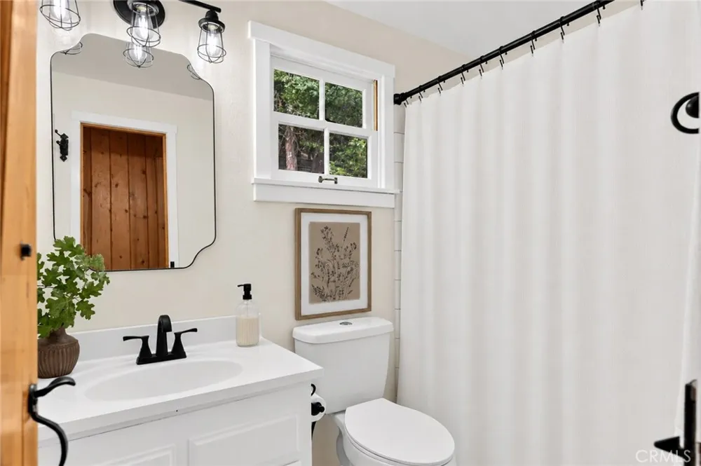 349 Golf Course Lake Arrowhead, CA 92352