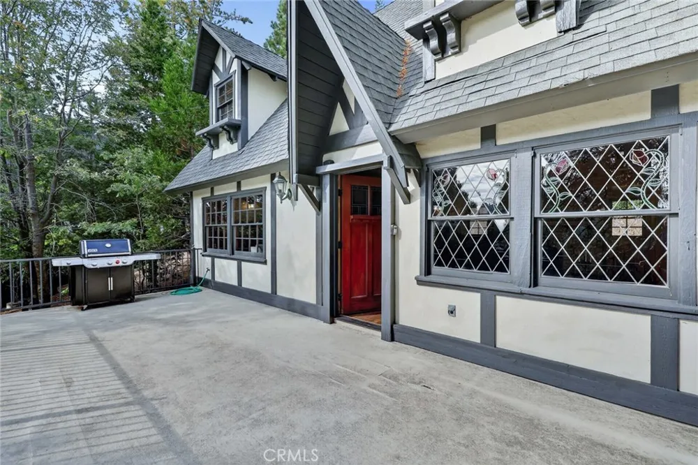 349 Golf Course Lake Arrowhead, CA 92352