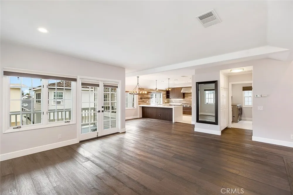 417 Orchid Avenue #2 Corona del Mar, CA 92625