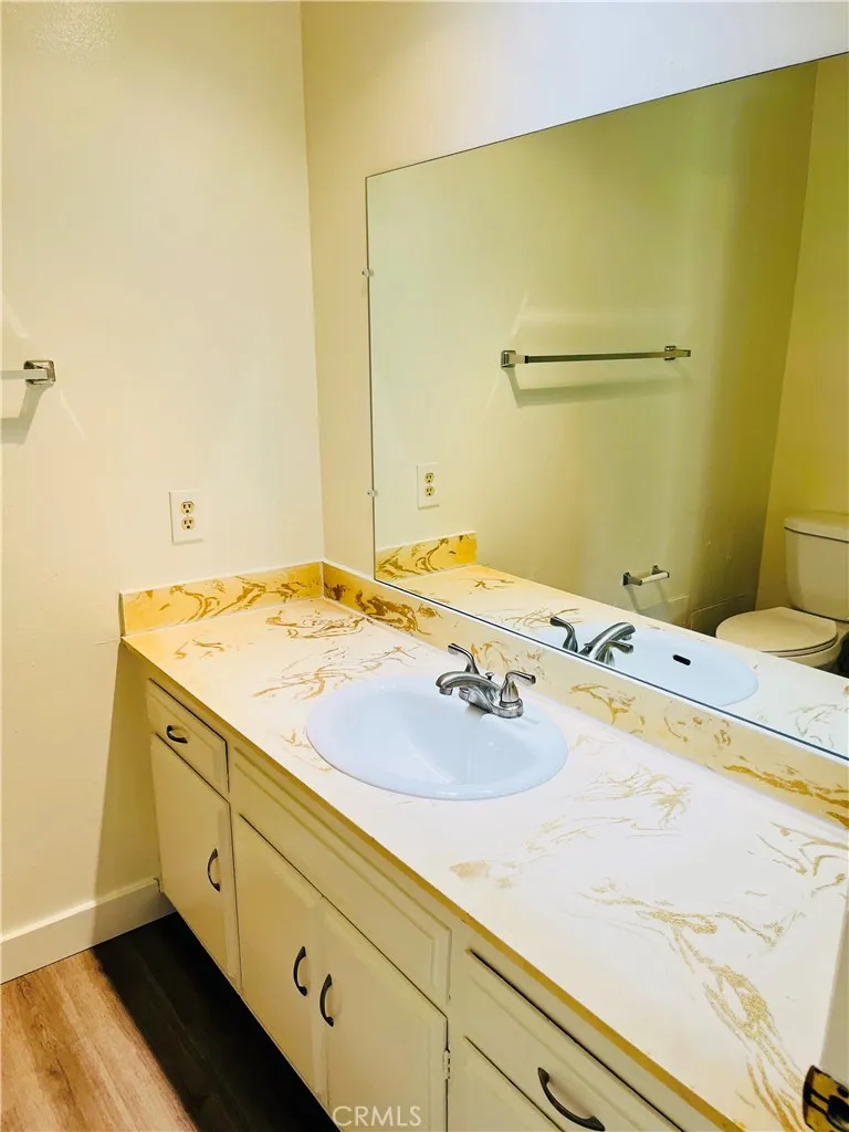 7612 Amazon #2 Huntington Beach, CA 92647