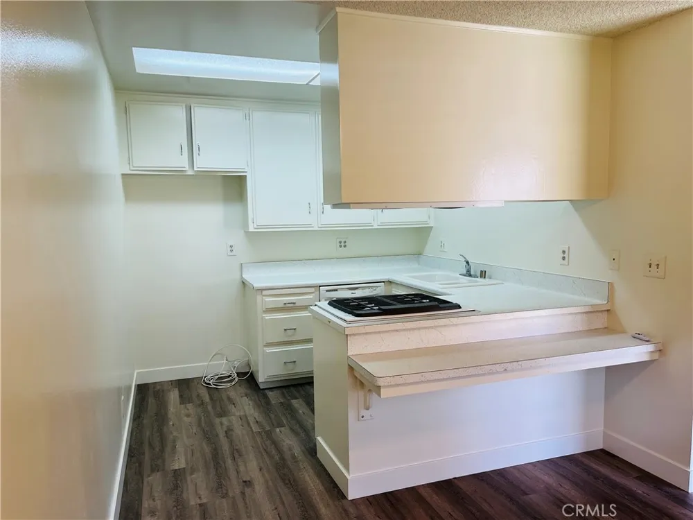 7612 Amazon #2 Huntington Beach, CA 92647