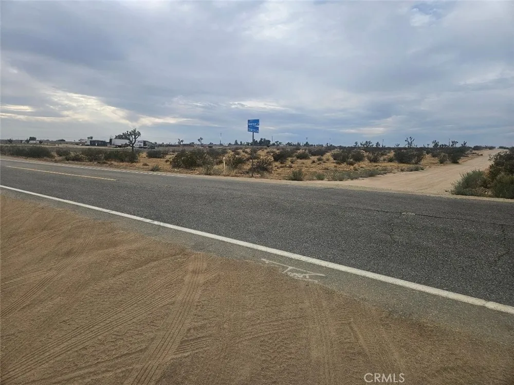 205 E Avenue J4 Lancaster, CA 93535