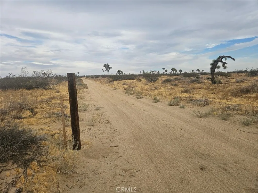 205 E Avenue J4 Lancaster, CA 93535