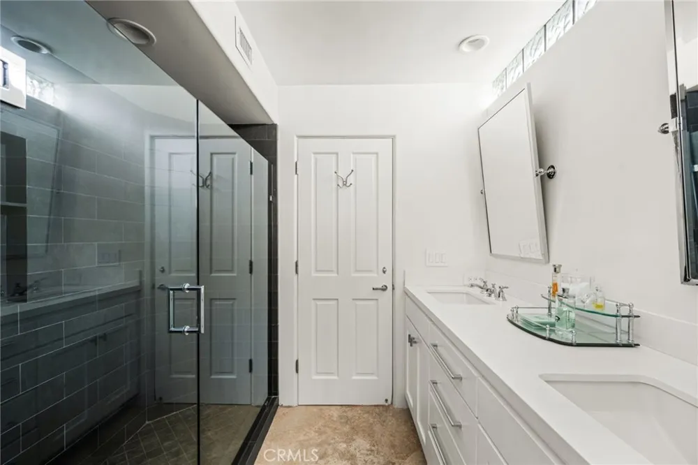 506 Acacia Newport Beach, CA 92625
