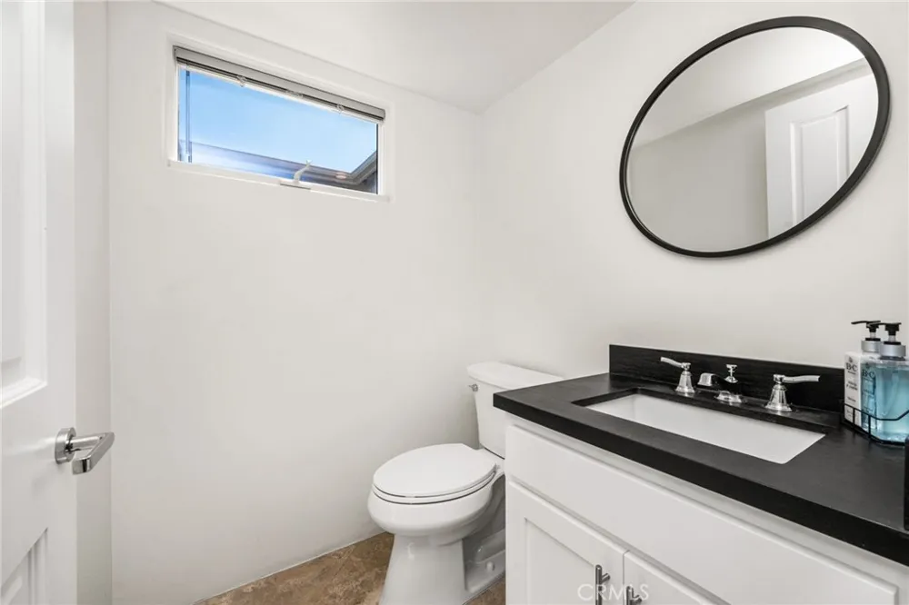 506 Acacia Newport Beach, CA 92625