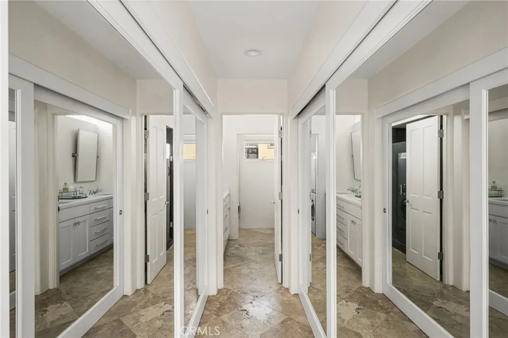506 Acacia Newport Beach, CA 92625