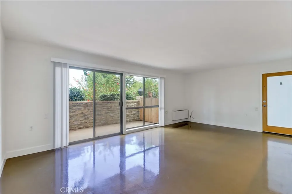 3125 Via Serena #A Laguna Woods, CA 92637