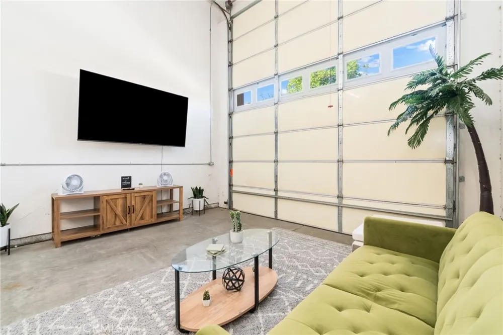 49790 Newman Circle Indio, CA 92201