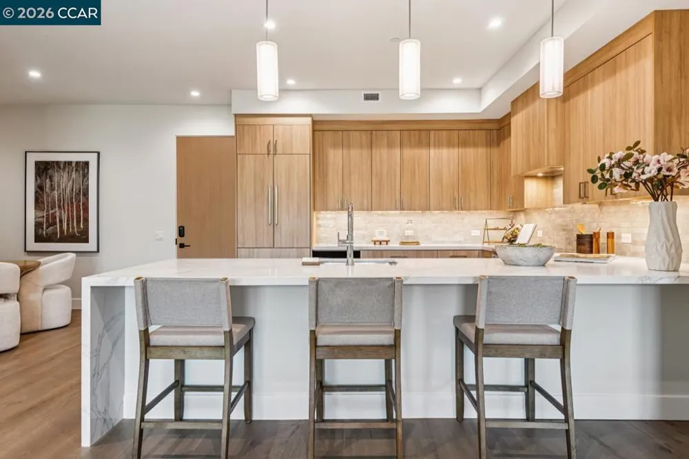 375 W El Pintado Rd #308 Danville, CA 94526