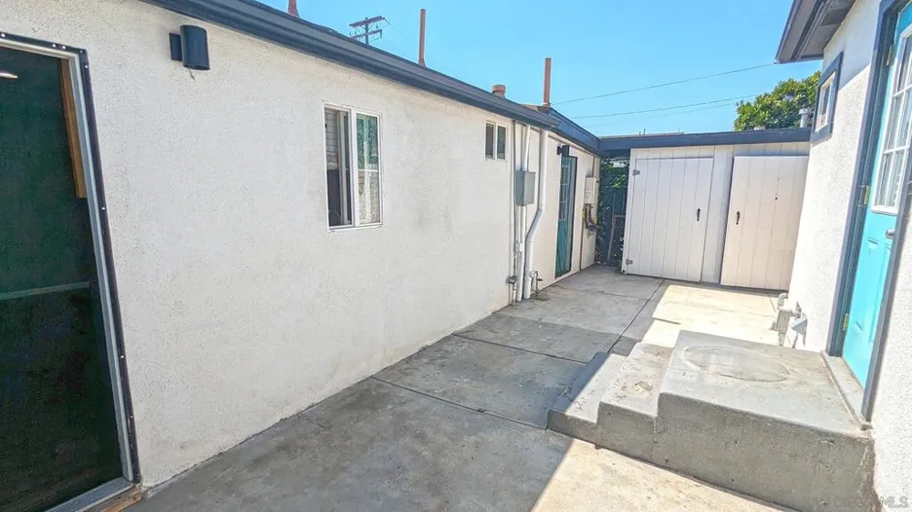 3645 Meade Ave. San Diego, CA 92104